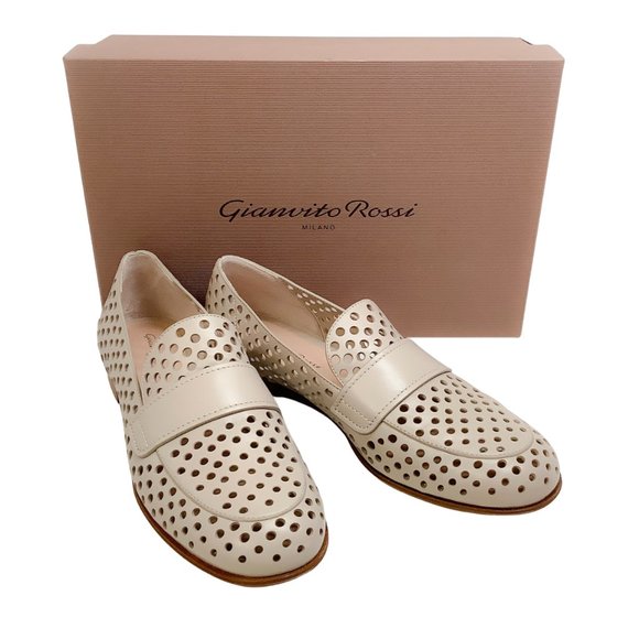 Gianvito Rossi Mousse Thierry Classic Perforated Loafer Flats - Picture 6 of 8